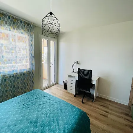Chambre Privee Lumineuse Dans Grand *